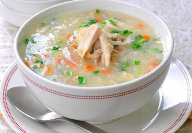 Mách bạn mẹo nấu cháo nhanh nhừ, tiết kiệm điện - Ảnh 2.