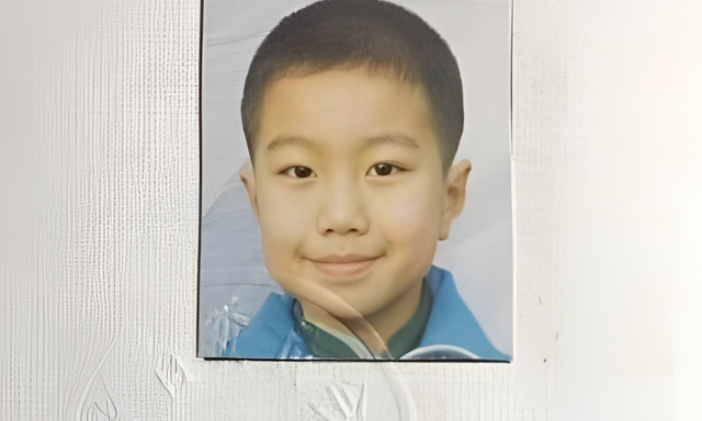 Thần đồng Vương Tư Hàm: Từ thành tích xuất sắc đến Cú trượt đại học - Ảnh 2.