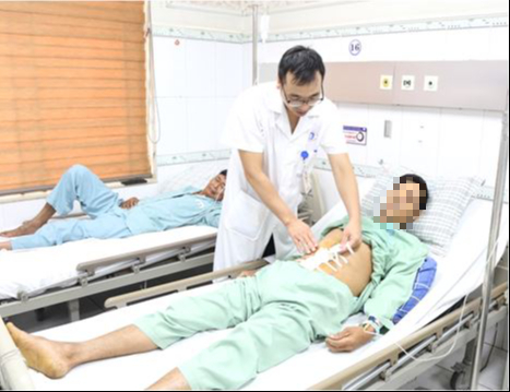 Đang đi làm bỗng vỡ phình động mạch chủ bụng nguy kịch: Dấu hiệu cảnh báo bệnh nguy hiểm 1 Đang khỏe mạnh, người đàn ông 46 tuổi đột ngột vỡ phình động mạch chủ: Dấu hiệu cảnh báo sớm bệnh mạch máu nguy hiểm - Ảnh 1.