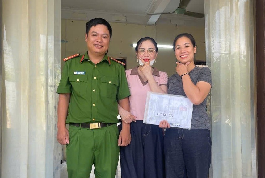 Tin sáng 30/9: Thông tin mới nhất về đợt không khí lạnh sắp bao phủ miền Bắc; Bác sĩ nối bàn tay đứt lìa vào chân bé trai bị cổng làng đè - Ảnh 3.