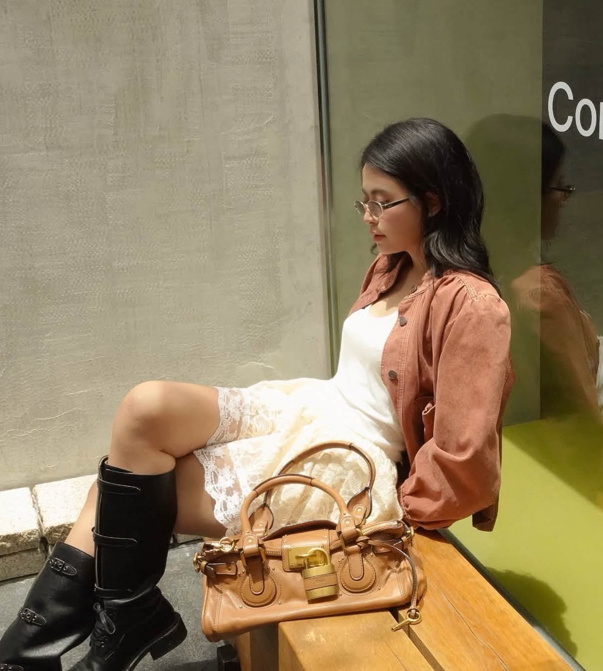 Ho&agrave;ng th&ugrave;y Linh 38 tuổi lăng x&ecirc; thời trang OOTD đầy phong c&aacute;ch hiện đại - Ảnh 7.