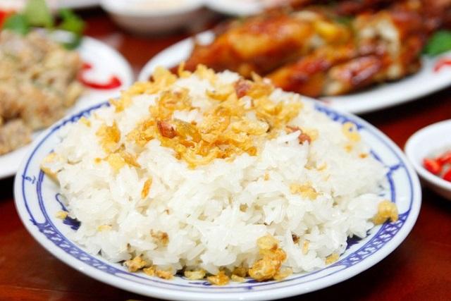 Phương Oanh nấu xôi gà rô ti đơn giản , dễ làm cho ngày nghỉ lễ - Ảnh 4.