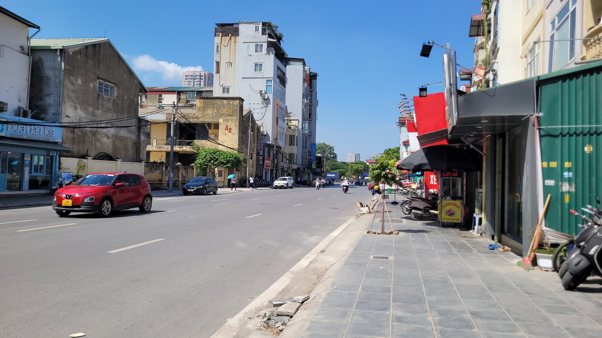 H&agrave; Nội: Cảnh b&aacute;o t&igrave;nh trạng c&acirc;y xanh biến Mất tr&ecirc;n phố B&ugrave;i Huy Đ&aacute;p năm 2026 - Ảnh 2.