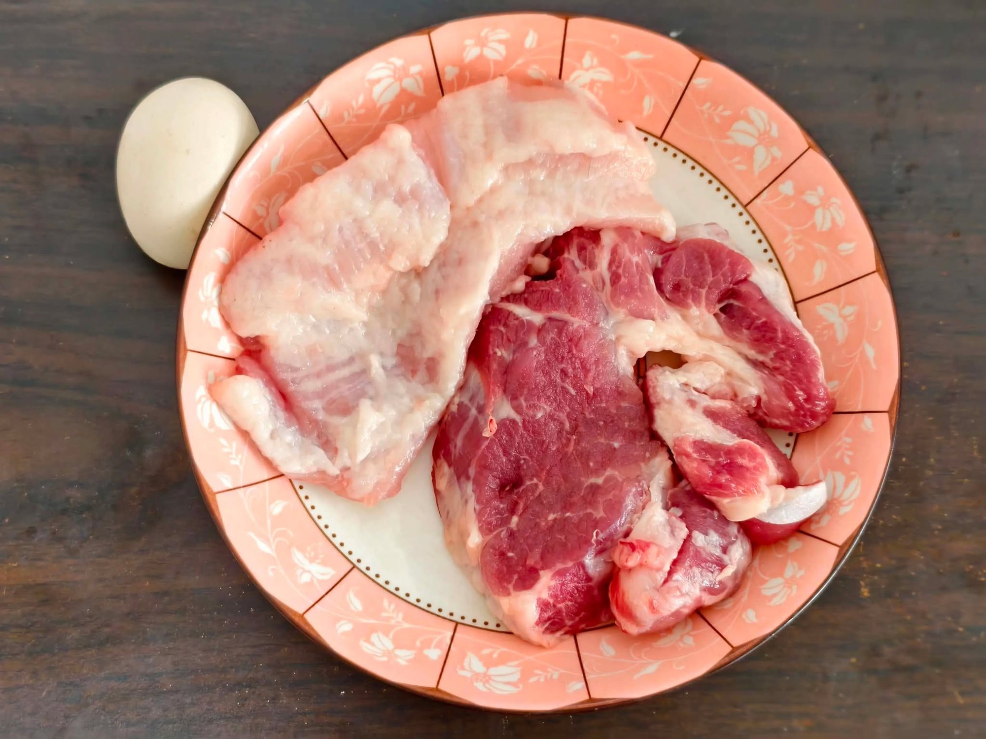 Thịt heo đừng chỉ kho, l&agrave;m m&oacute;n n&agrave;y vừa dễ lại ngon miệng, ăn k&egrave;m với cơm th&igrave; tuyệt vị, trẻ con đặc biệt th&iacute;ch- Ảnh 1.