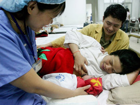 Người có giáo dưỡng cao thường tránh 4 hành động khi được mời dùng bữa - Ảnh 1. Người có giáo dưỡng cao thường tránh 4 hành động khi được mời dùng bữa - Ảnh 1.