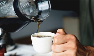 Uống cà phê đúng cách giúp giảm cân, ngừa lão hóa