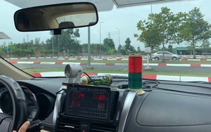 bang-lai-xe-giay-phep-lai-xe-1739524690981330736999-0-0-677-1083-crop-17395247250372027004024.jpg
