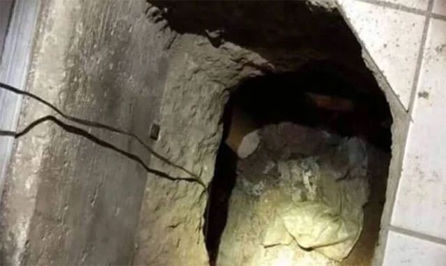 مرد زیر تخت معشوقه خود یک تونل حفر می کند - عکس 2.
