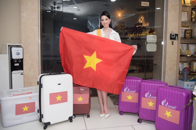 Đồng hương Đăk Lăk của H’Hen Niê đem 80kg hành lý đến Ai Cập dự thi Miss Intercontinental - Ảnh 2.