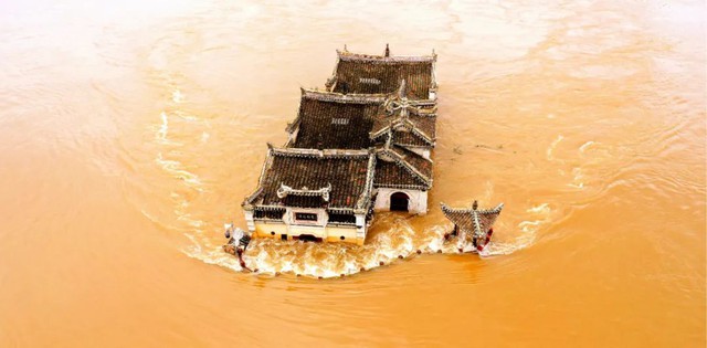 Bí ẩn ngôi chùa đứng vững giữa dòng sông dài nhất Trung Quốc, bất chấp đại hồng thủy suốt 700 năm - Ảnh 3.