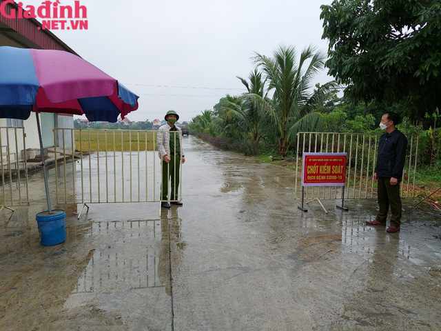 Hải Dương: Xuất hiện ca dương tính, hơn 20 nghìn học sinh huyện Ninh Giang tạm dừng đến trường - Ảnh 3.