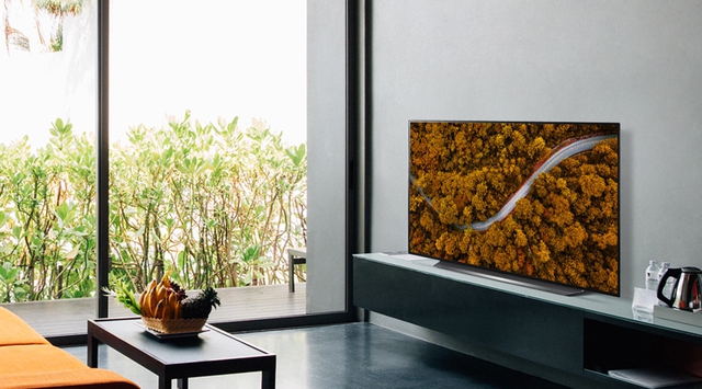 Những mẫu tivi 4K làm sáng bừng phòng khách và đang giảm giá khủng - Ảnh 2.