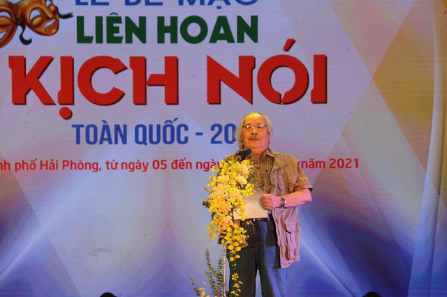 “Làm vua” của đạo diễn Lê Quý Dương giành HCV Liên hoan kịch nói toàn quốc 2021 - Ảnh 2.