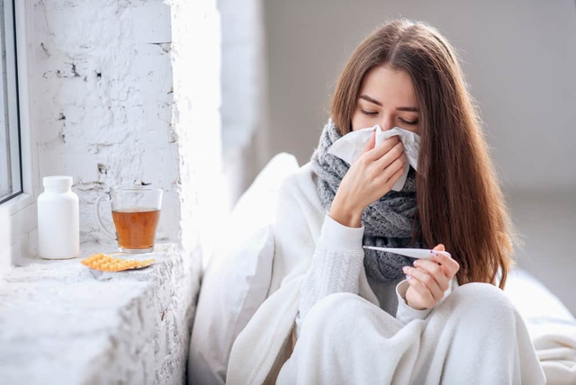 4 biến chứng đáng sợ do chủ quan khi điều trị cảm cúm - Ảnh 2.