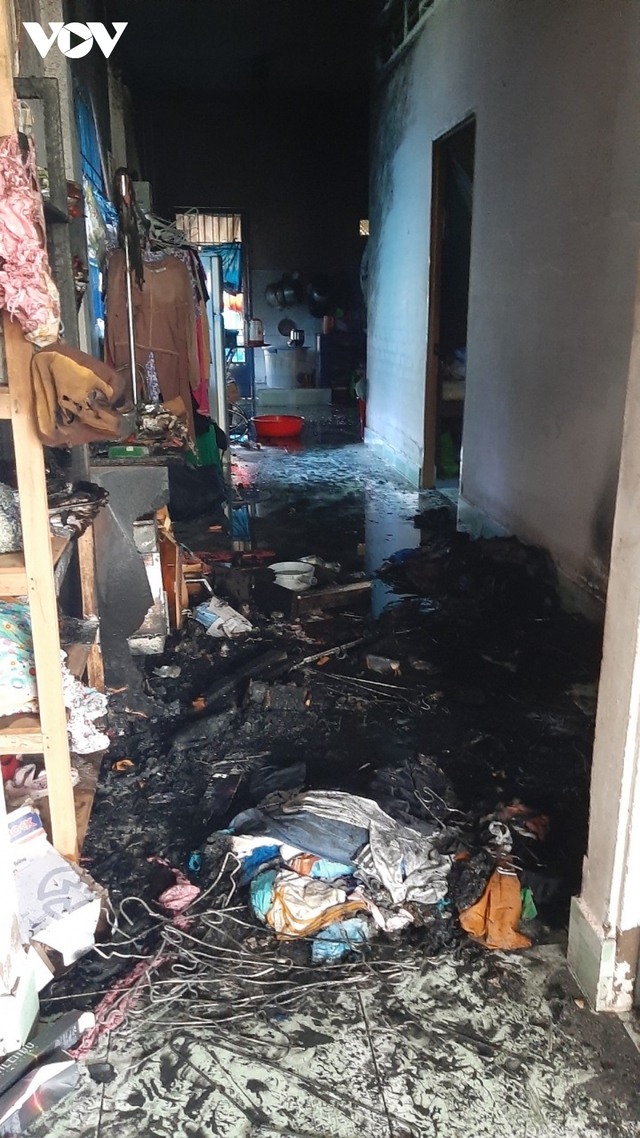 Vụ ch&aacute;y khiến vợ con tử vong ở Tiền Giang: Hung thủ t&iacute;nh to&aacute;n kỹ lưỡng trước khi ra tay?   - Ảnh 3.