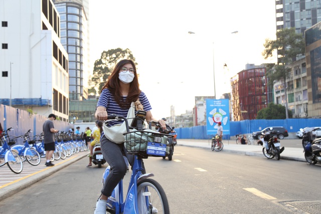 Giới trẻ kéo nhau ủng hộ xe đạp công cộng để bảo vệ môi trường - Ảnh 8.