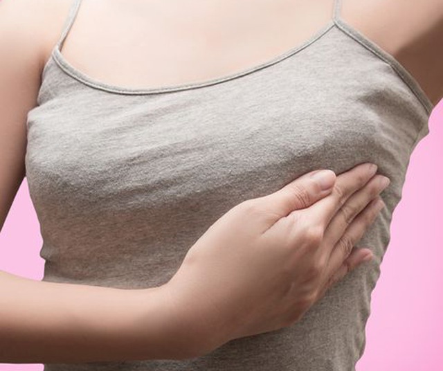  Phụ nữ có dấu hiệu này tiềm ẩn nguy cơ ưng thư vú cao hơn người khác, cần khám sớm để phòng hậu họa! - Ảnh 3.