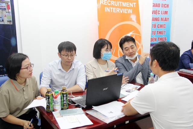 Tham gia phiên giao dịch việc làm, HSSV Hà Nội sẽ có việc làm khi đáp ứng đủ yêu cầu - Ảnh 3.