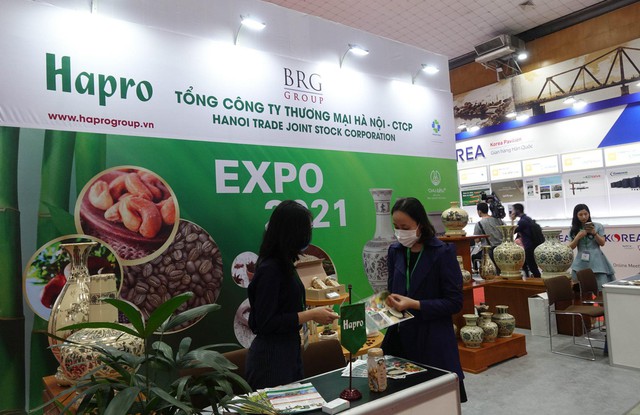 Hapro đổi mới phương thức xúc tiến thương mại tại Vietnam Expo 2021 - Ảnh 2.