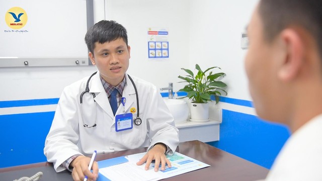 Giảm 30% phí nội soi không đau bằng công nghệ NBI - Phát hiện sớm ung thư dạ dày đại tràng tại BVĐK MEDLATEC - Ảnh 2.