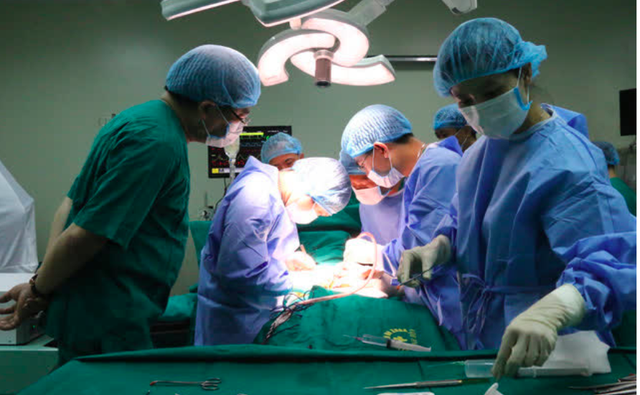 Kỳ vọng của Bộ trưởng Bộ Y tế với Bệnh viện Đa khoa tỉnh Thanh Hoá - Ảnh 2.