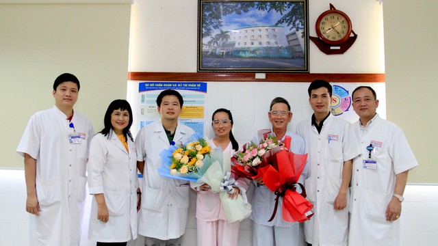 Giác mạc của người phụ nữ chết não đem lại ánh sáng cho 2 bệnh nhân ở Quảng Bình, Thừa Thiên – Huế - Ảnh 2.