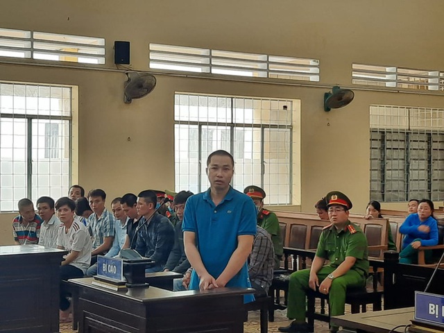 Vụ trộm t&ocirc;m si&ecirc;u tinh vi: 5 bị c&aacute;o được giảm &aacute;n - Ảnh 1.