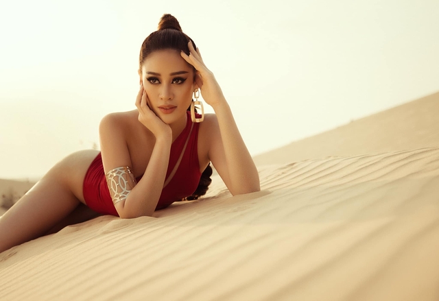 Các người đẹp tiền nhiệm nói gì về cơ hội thắng của Khánh Vân tại Miss Universe khi liên tiếp né tiếng Anh? - Ảnh 9.