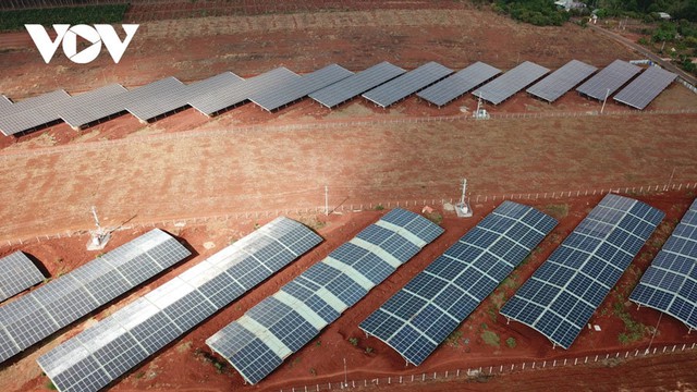 Gia Lai dư nguồn cung do phát triển điện mặt trời áp mái ồ ạt - Ảnh 3.
