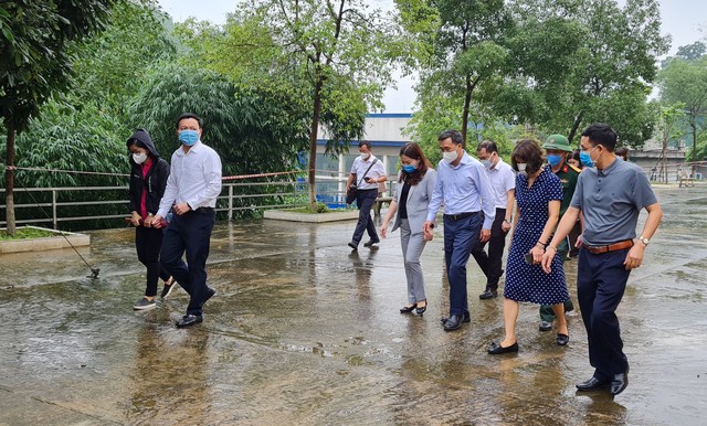 Bộ Y tế kiểm tra công tác phòng, chống dịch tại Yên Bái sau khi phát hiện 4 chuyên gia Ấn Độ mắc COVID-19 - Ảnh 8.