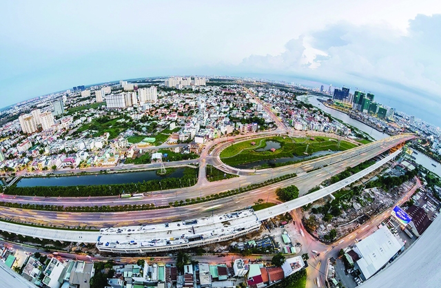 Thành phố Hồ Chí Minh: Dấu ấn của một đô thị hiện đại, nghĩa tình - Ảnh 1.