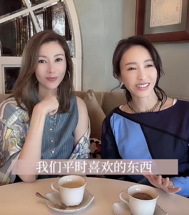 Lê Tư đẹp lấn át Hoa hậu đẹp nhất Hong Kong Lý Gia Hân và Trương Bá Chi khi chung khung hình - Ảnh 3.