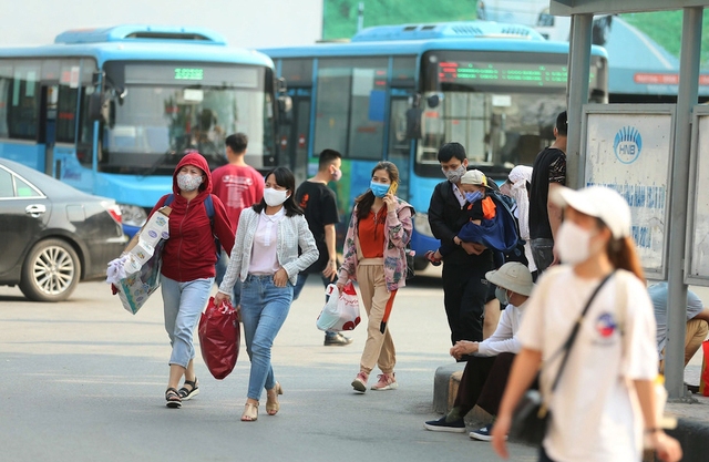 Hỏa tốc: Hà Nội xử lý nghiêm công dân không khai báo y tế khi quay lại Thủ đô sau kỳ nghỉ từ hôm nay - Ảnh 2.