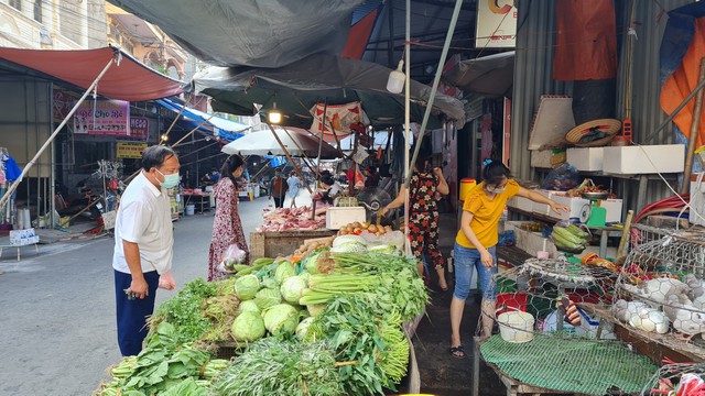 Về Bắc Ninh xem dân đi chợ bằng tem phiếu - Ảnh 6.