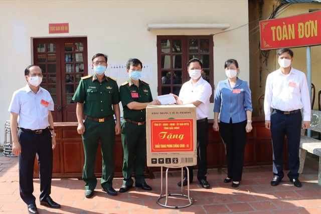 100% lực lượng chống dịch và F1 ở Bắc Ninh đi bầu cử sớm, không có tình huống bất thường xảy ra - Ảnh 6.