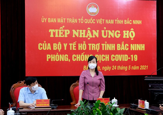 Bộ trưởng Bộ Y tế kêu gọi cả nước trợ giúp Bắc Ninh, Bắc Giang vượt khó chống dịch COVID-19 - Ảnh 5.