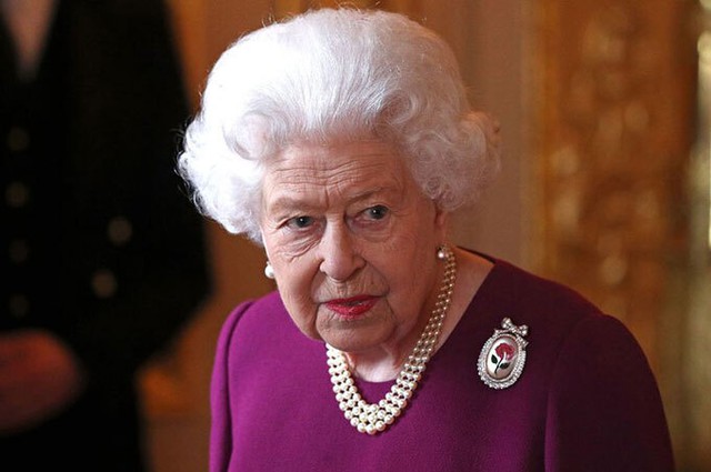 Nữ hoàng buồn vì có thể không bao giờ gặp con gái Harry - Ảnh 2.