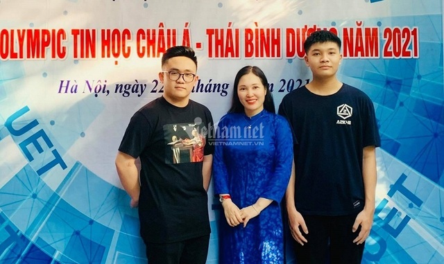 Nam sinh mang HC Vàng Tin học châu Á đầu tiên về xứ Nghệ - Ảnh 4.