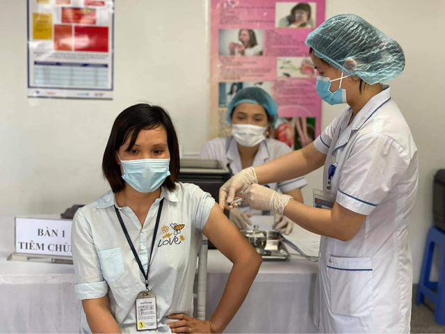 Bộ trưởng Bộ Y tế: Điều chỉnh, thay đổi để phù hợp thực tiễn chống dịch ở Bắc Giang - Ảnh 5.