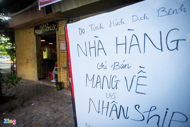 Quán bún ốc ở Hà Nội cả ngày chỉ bán được 3 suất cho khách mang về - Ảnh 3.