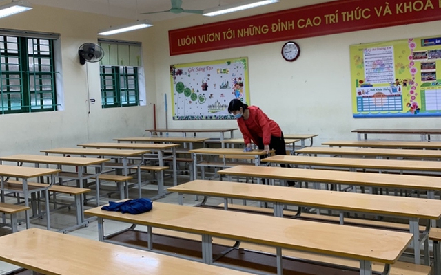 Xuất hiện 5 ca nghi mắc COVID-19, tỉnh Thái Bình cho học sinh nghỉ học - Ảnh 3.