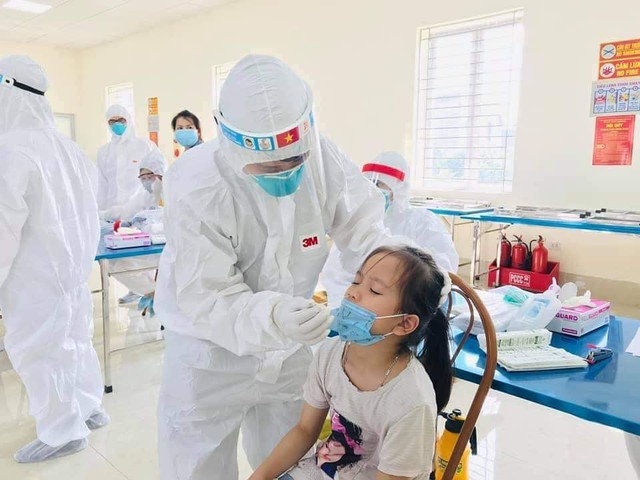 Hà Nội thêm 9 ca dương tính SARS-CoV-2, có bé gái 6 tuổi - Ảnh 1.
