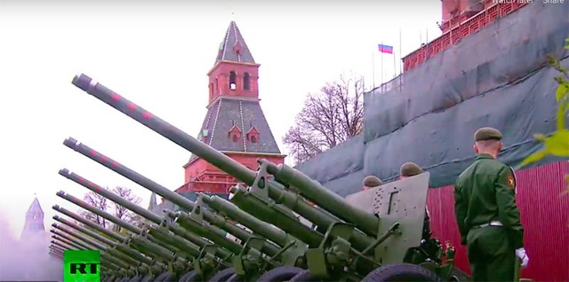 Hình ảnh quân đội Nga phô diễn sức mạnh mừng Ngày Chiến thắng - Ảnh 7.