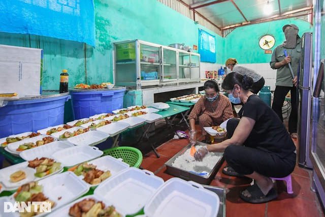 Tâm dịch Bắc Ninh: Nông dân không phải ra đồng, lúa và hoa màu tự chất đầy nhà - Ảnh 19.