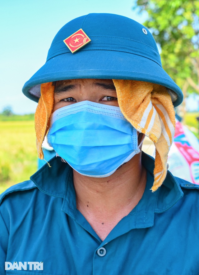 Tâm dịch Bắc Ninh: Nông dân không phải ra đồng, lúa và hoa màu tự chất đầy nhà - Ảnh 7.