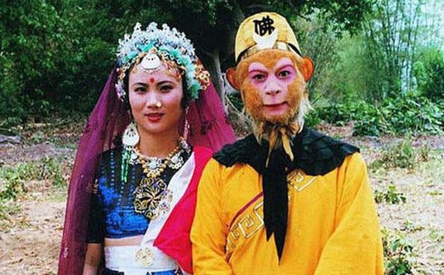  Tôn Ngộ Không Lục Tiểu Linh Đồng kỉ niệm 33 năm cưới bà xã là bạn diễn yêu quái  - Ảnh 5.