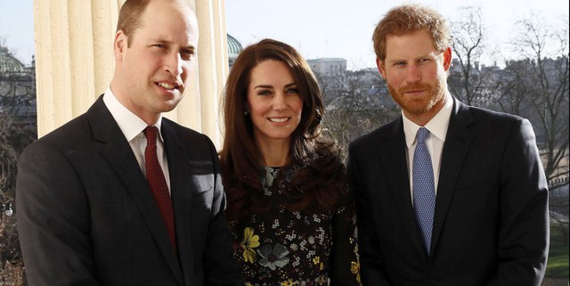Thái độ của Công nương Kate trước pha bôi nhọ của nhà Meghan Markle và Hoàng tử Harry - Ảnh 2.