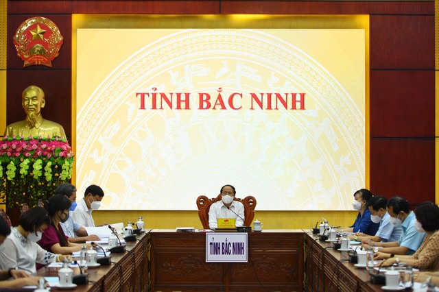 Phó Thủ tướng Chính phủ Lê Văn Thành: Bắc Ninh cần thực hiện chống dịch theo đúng đề xuất của Bộ Y tế - Ảnh 3.