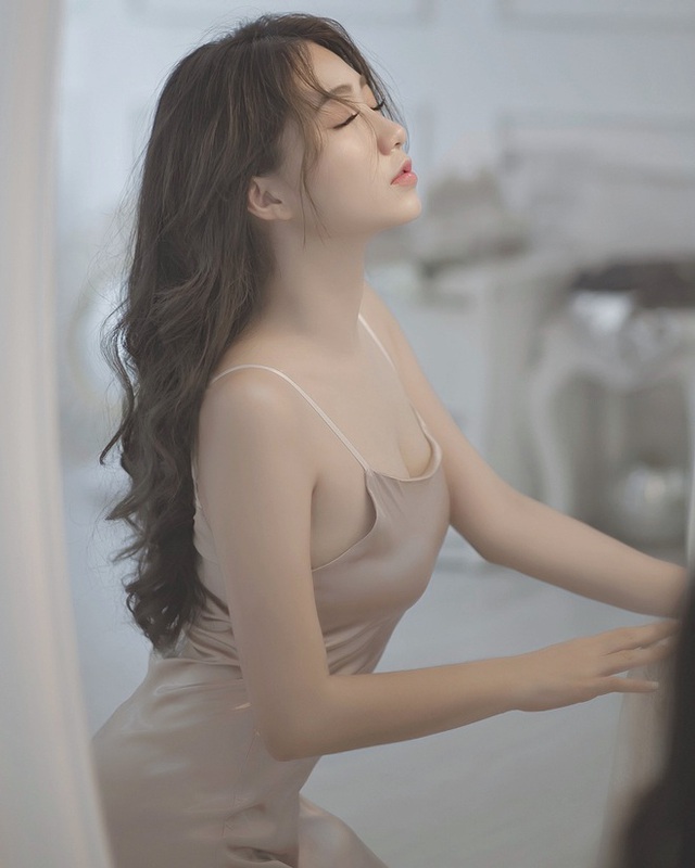  Vẻ đẹp cuốn hút của nữ sinh ĐH Xây dựng khiến các nam sinh ngẩn ngơ  - Ảnh 5.