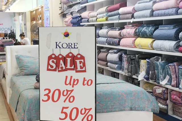 Cảnh tan tác ở Lotte Mart Đống Đa sau quyết định đóng cửa - Ảnh 3.